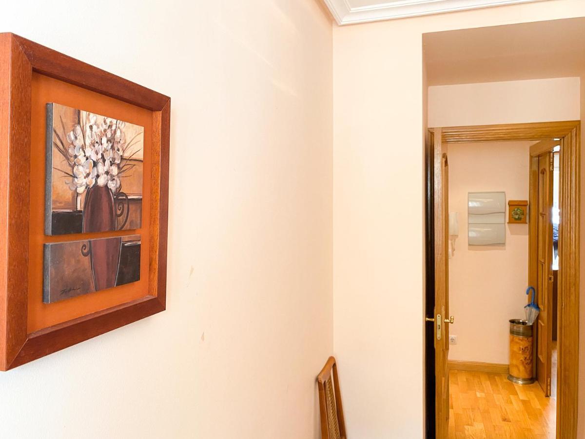 Vivienda Turistica Los Leones Берланга де Дуеро Екстериор снимка